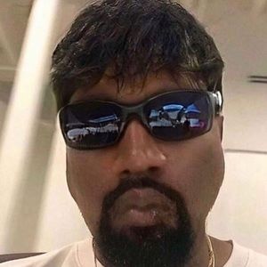 Meet your Posher, Malik